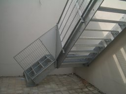 Aussentreppe gerade-022